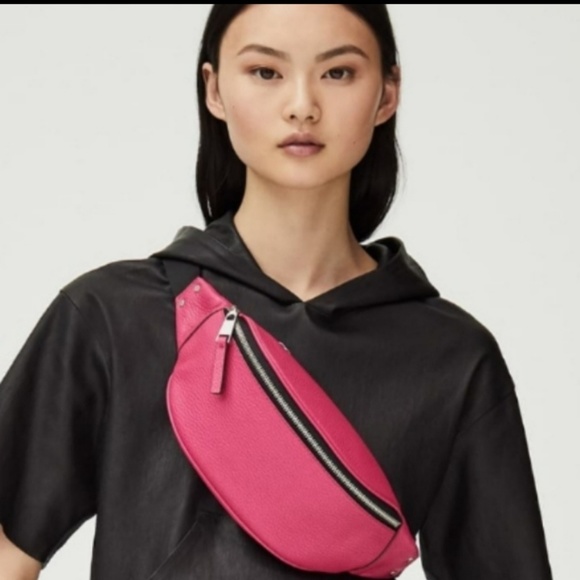 Treasure & Bond Handbags - 🌸Treasure & Bond leather belt bag.
